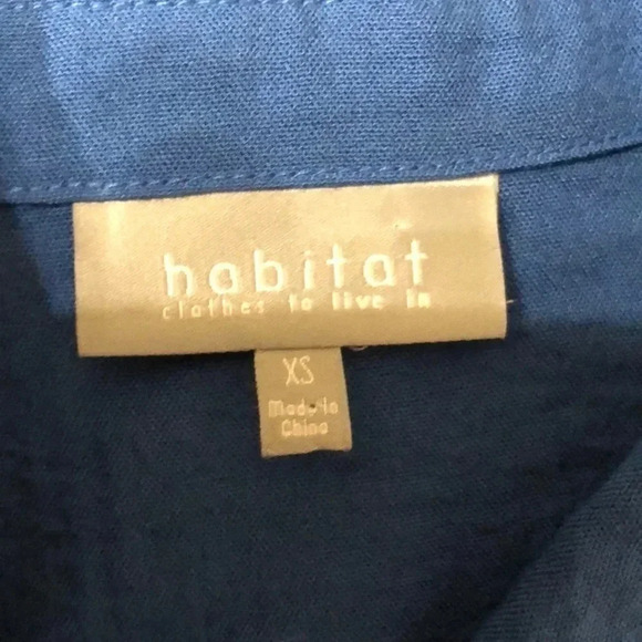 Habitat blue/black tunic top with three large decorative buttons. - Picture 7 of 9